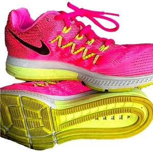 Nike Air Zoom Vomero 10 Running Shoes